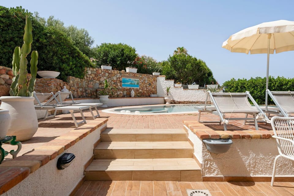 Santa Caterina Guest House Bed and Breakfast in Sardinia