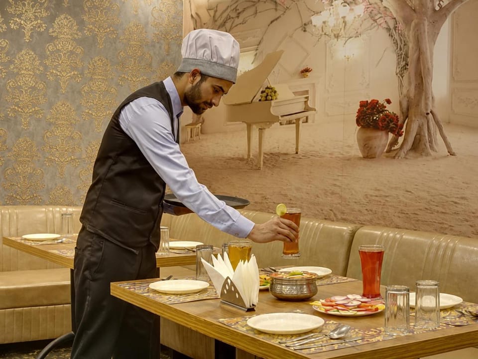 Restaurant/places to eat