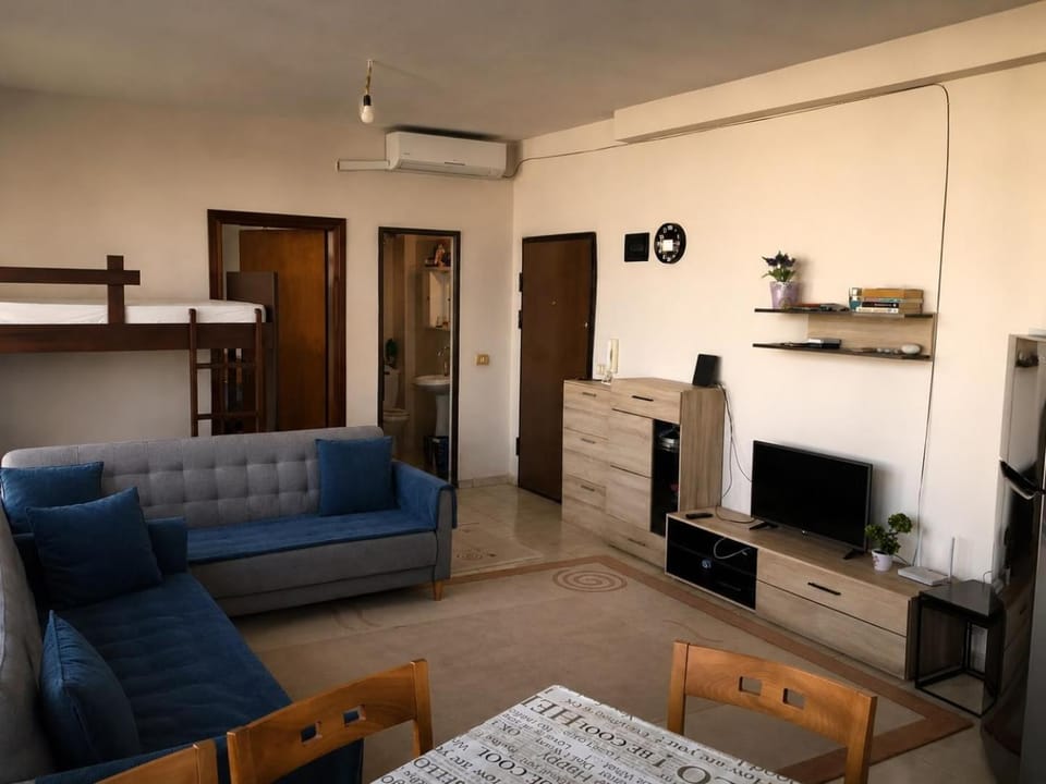 Apartment Eli Apartment in Sarandë