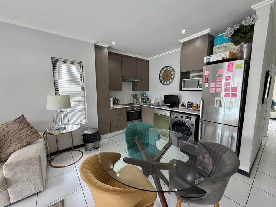 Amogelang Gardens Apartment in South Africa