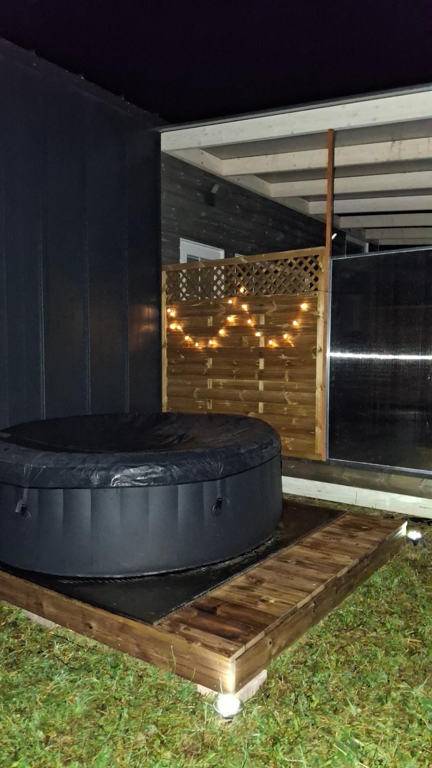 Hot Tub
