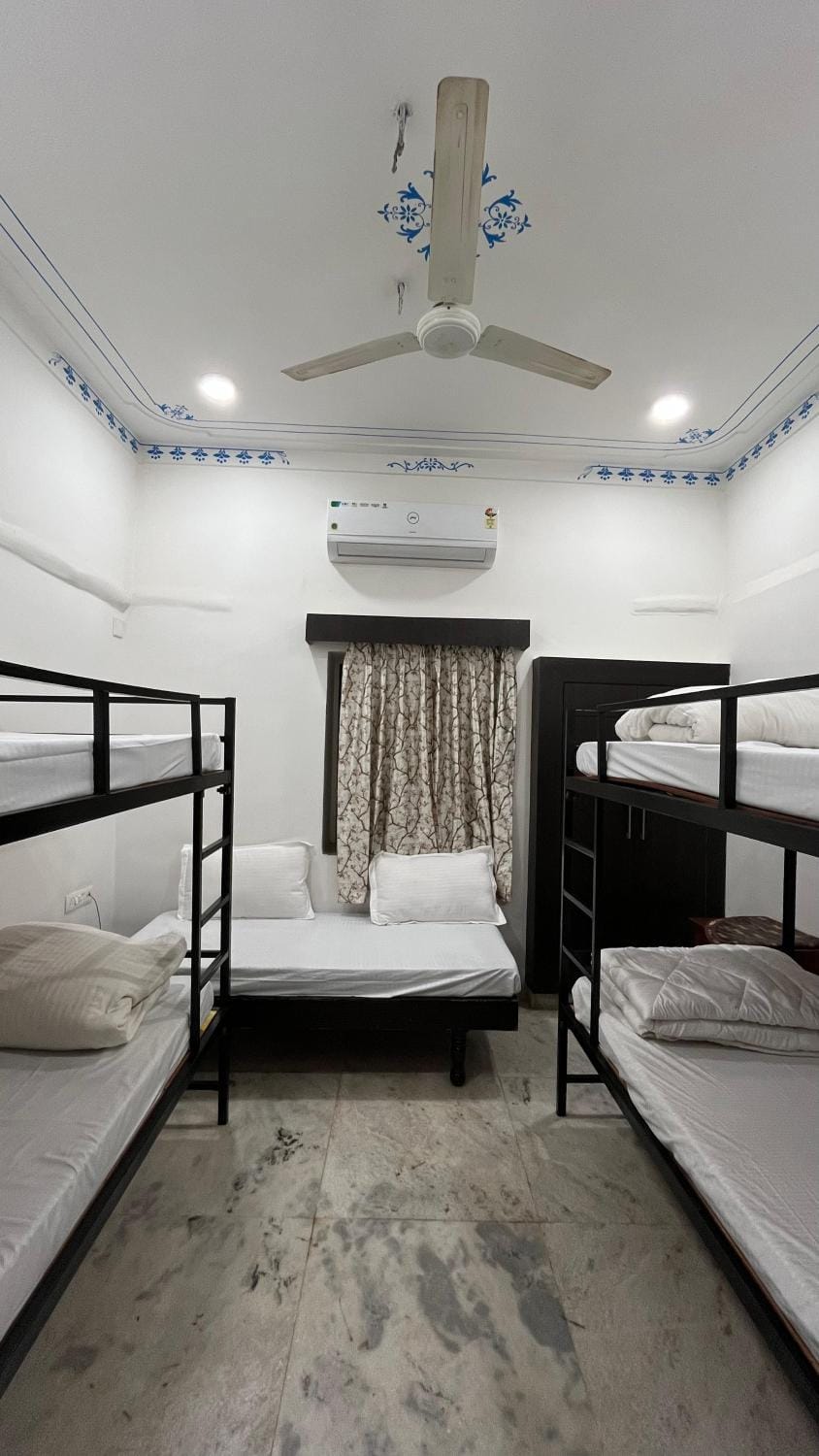 Zenova Boutique Stays Bed and Breakfast in Udaipur