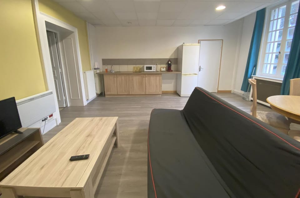 Living room, kitchen