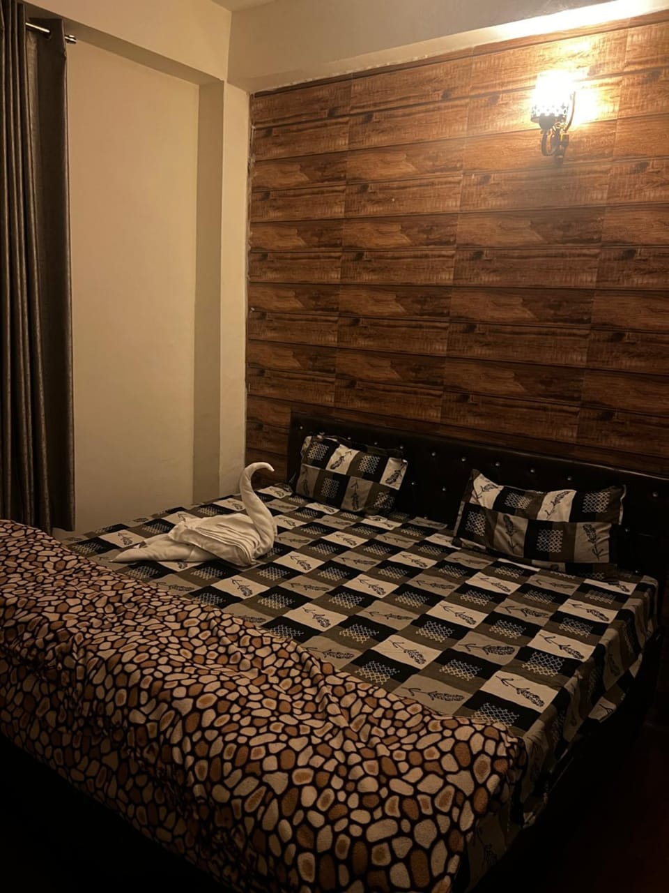 Pine & Peaks Bed and Breakfast in Himachal Pradesh
