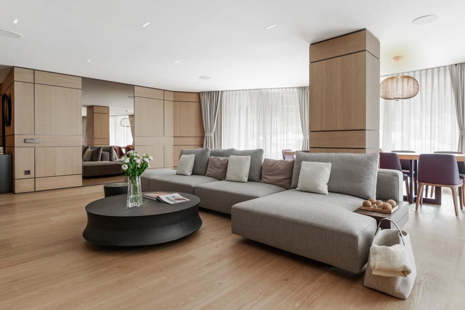 Living room, Seating area