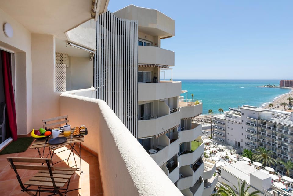 Property building, Day, View (from property/room), Balcony/Terrace, Beach, Sea view