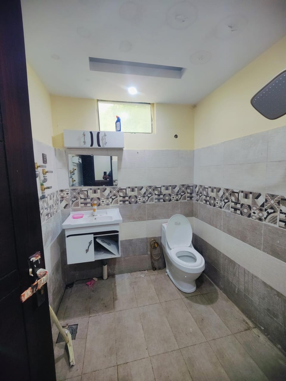 Stylish Apartment Apartment in Punjab