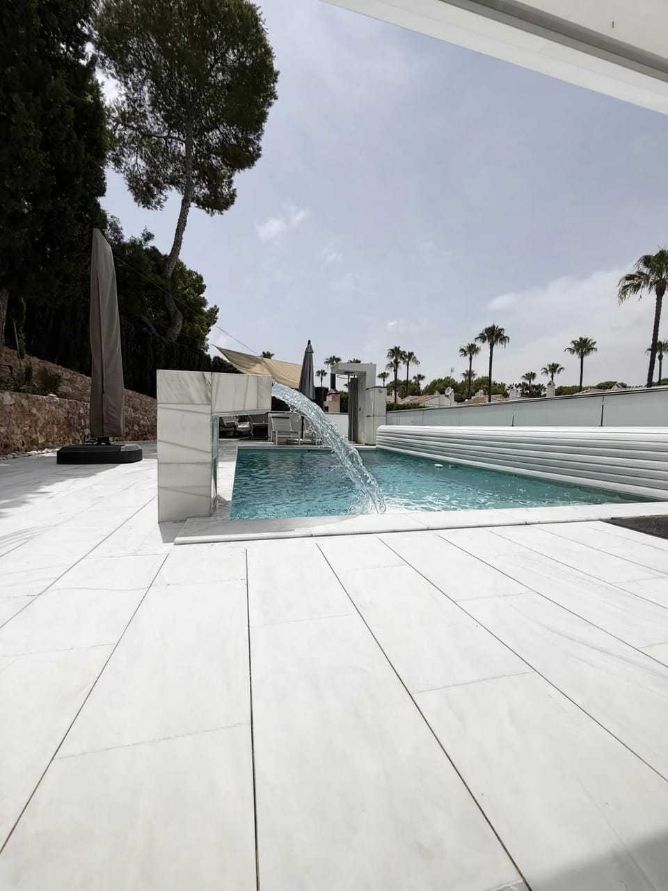 Day, Pool view, Swimming pool, sunbed