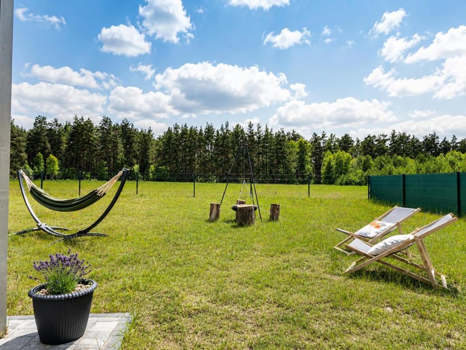 Natural landscape, Garden, Garden view, sunbed