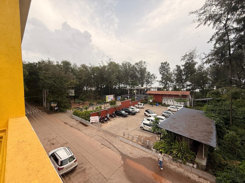 Golden rays beach stay Vacation rental in Mangaluru