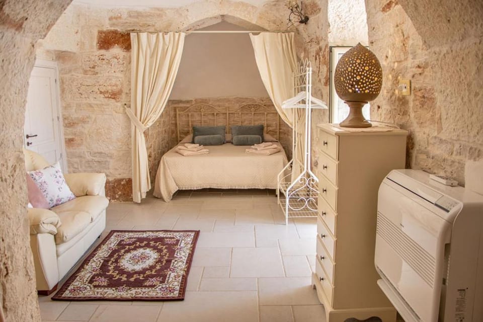 Trullo Canicchiulo by Perle di Puglia Villa in Province of Taranto