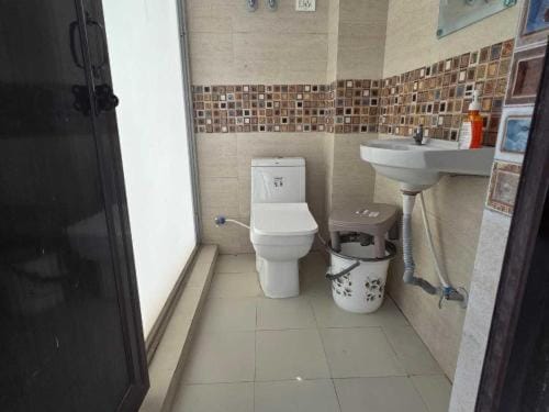 Chahal Guest House Nangloi Hotel in Delhi