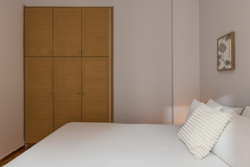 Bed, Bedroom, wardrobe