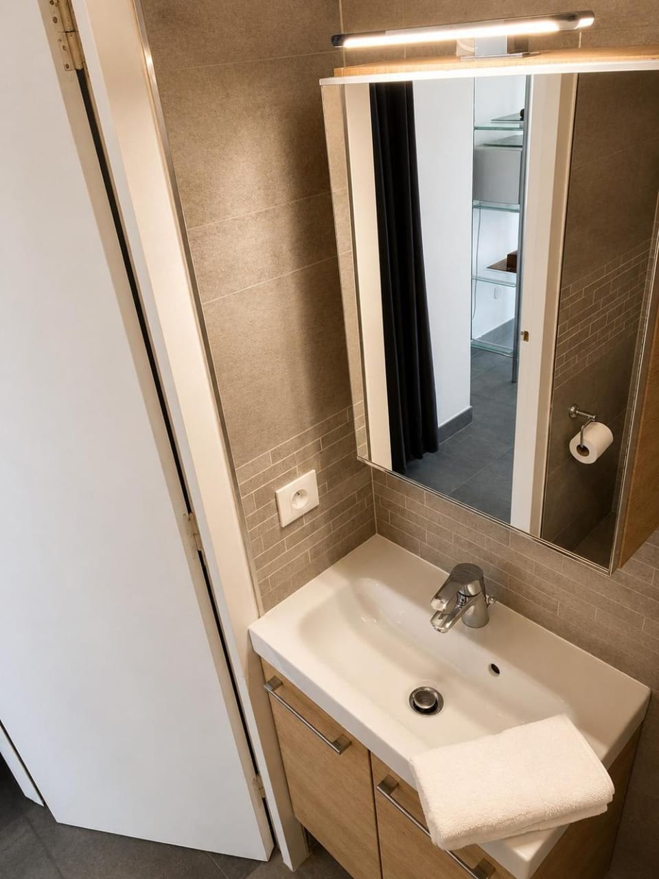Nice fully equipped studio with comfortable AC Apartment in Nice