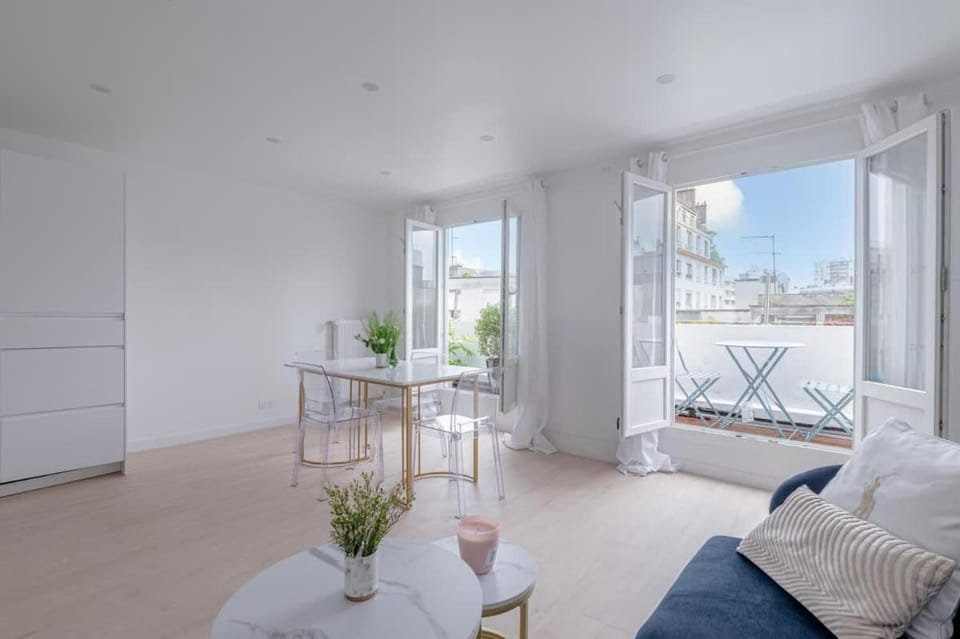 Cosy Appartement 2P 1BR Convention Apartment in Paris