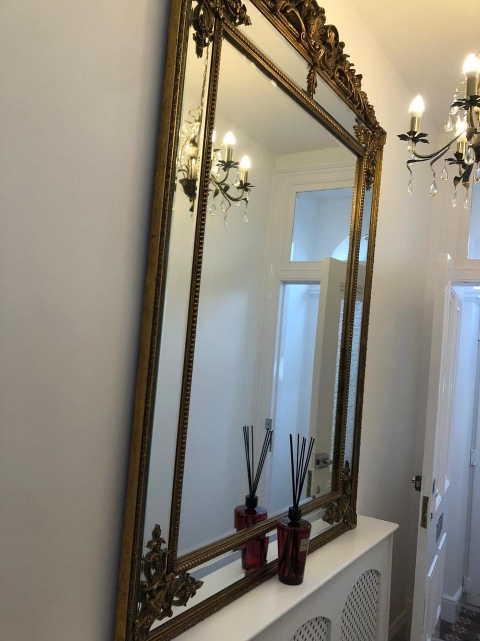 Two bed luxury duplex apartment 5 min walk to town Apartment in Southport