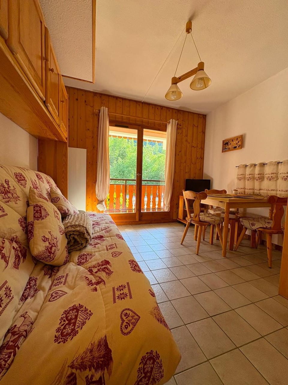 Mountain studio for 4 people - Nyon gondola within walking distance Apartment in Morzine
