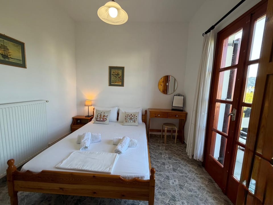 Pagonis Studios Skyros Apartment in Euboea