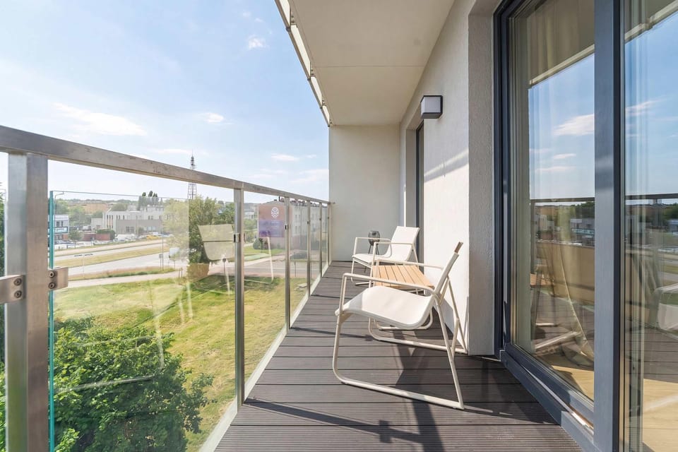 Day, Balcony/Terrace