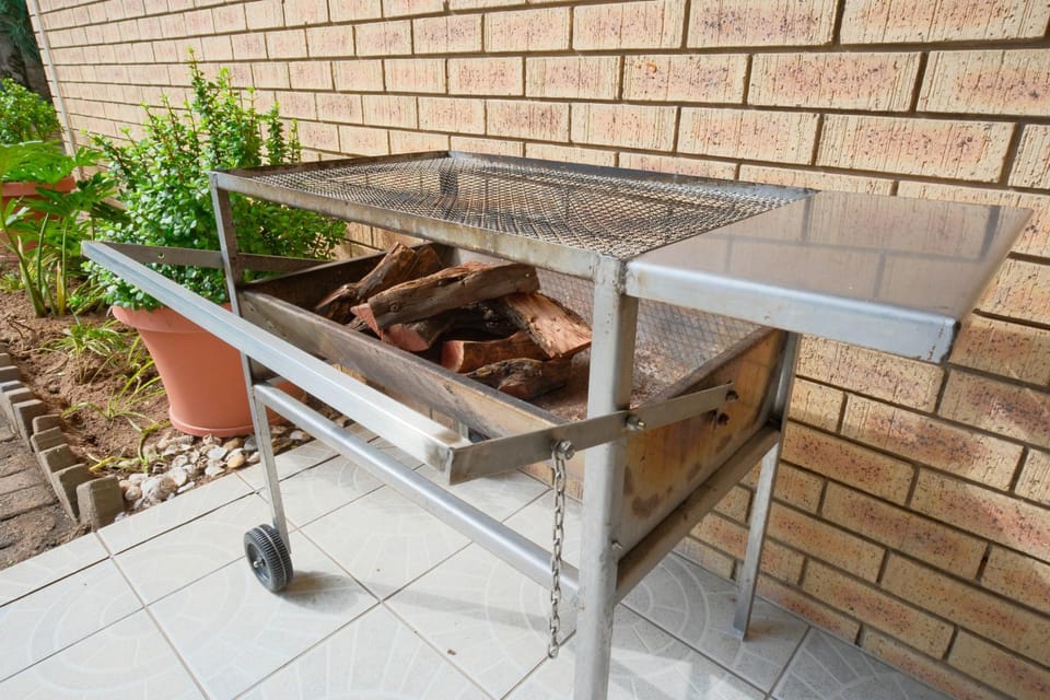 Patio, BBQ facilities, Balcony/Terrace