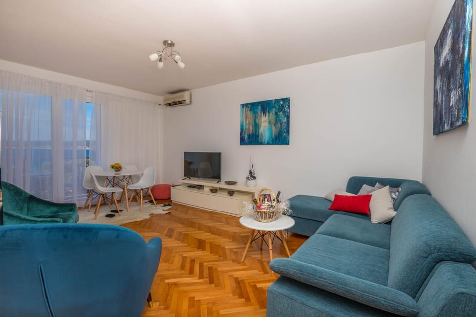 Living room, Sea view