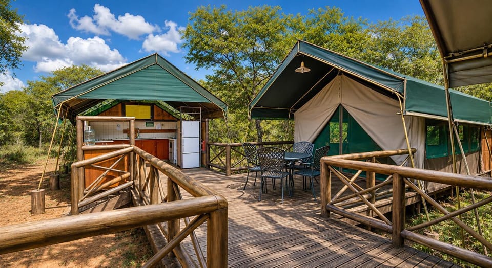 Property building, Natural landscape, Kitchen or kitchenette