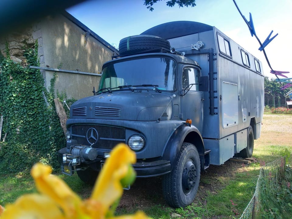 Campertruck Off-Grid Campground/ 
RV Resort in Brittany