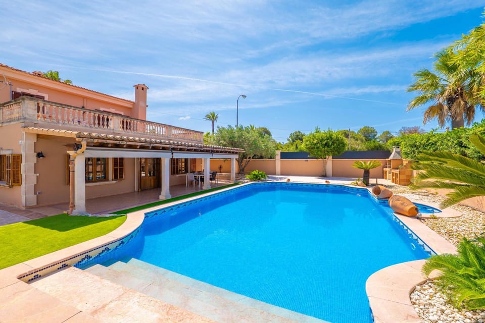 Garden, Swimming pool