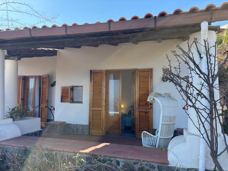 Property building, Balcony/Terrace