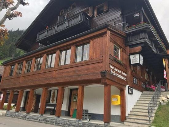 Schermtanne Kulinarik und Wohnen Apartment in Adelboden