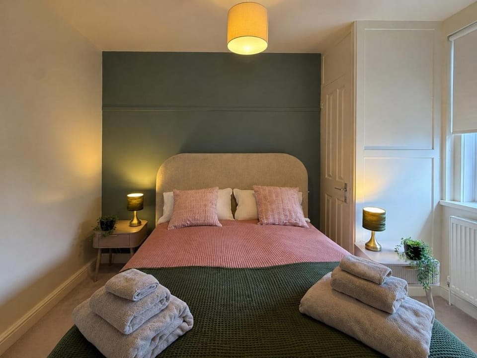 Entire 3 Bed Luxury Maisonette in Kemptown, Brighton Apartment in Brighton