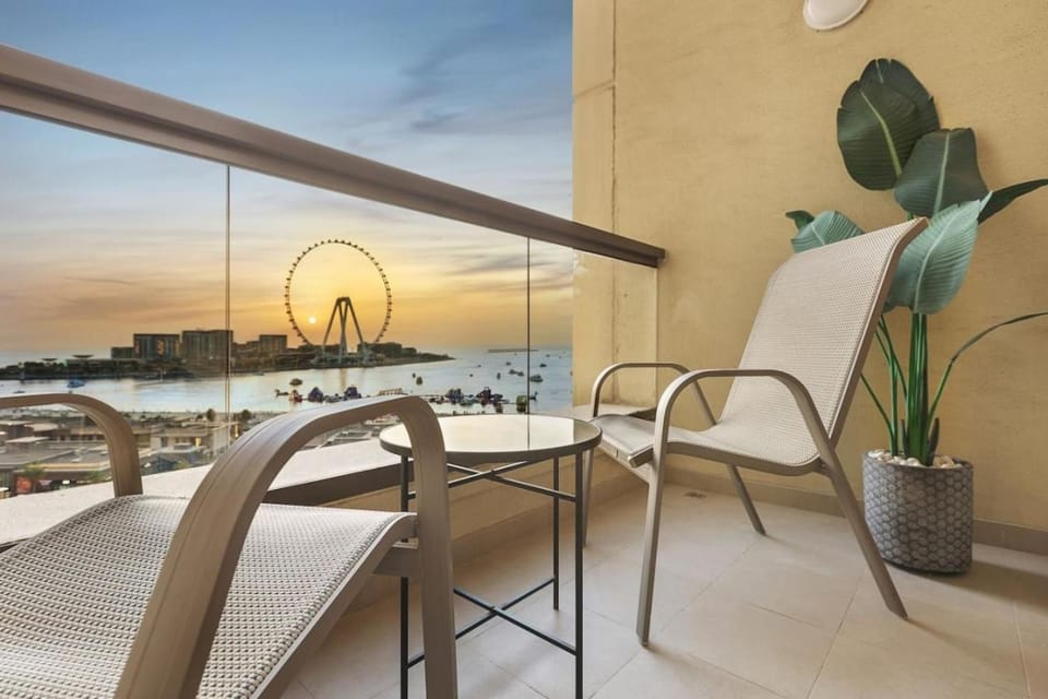 FIRST CLASS 1BR Stunning Sea and Ain Dubai Views Apartment in Dubai