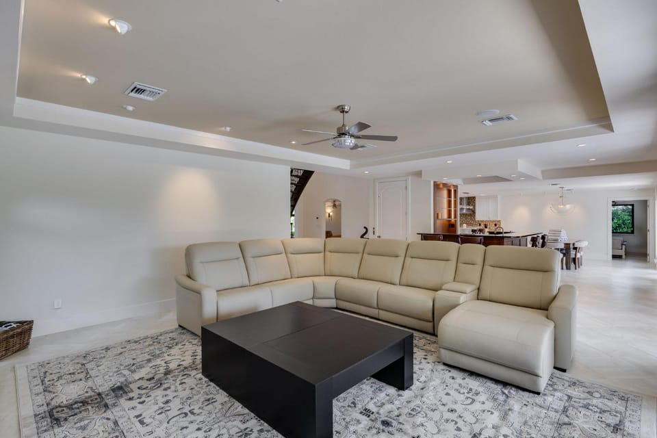 Stunning Waterfront Villa on Sanibel's East End Villa in Sanibel Island