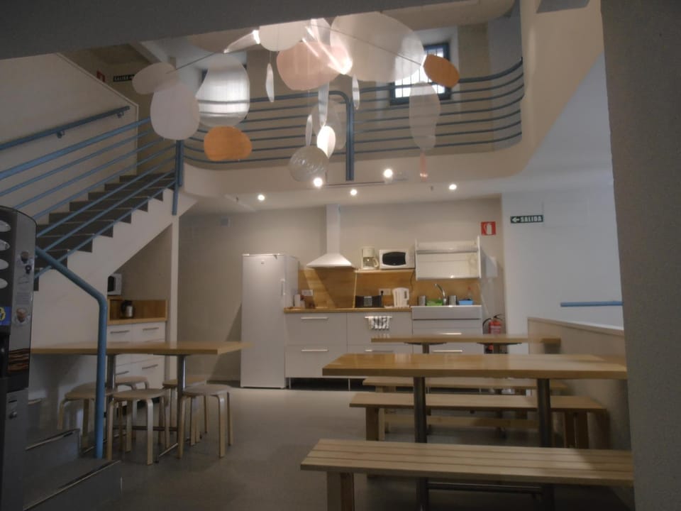 Lounge or bar, Communal kitchen