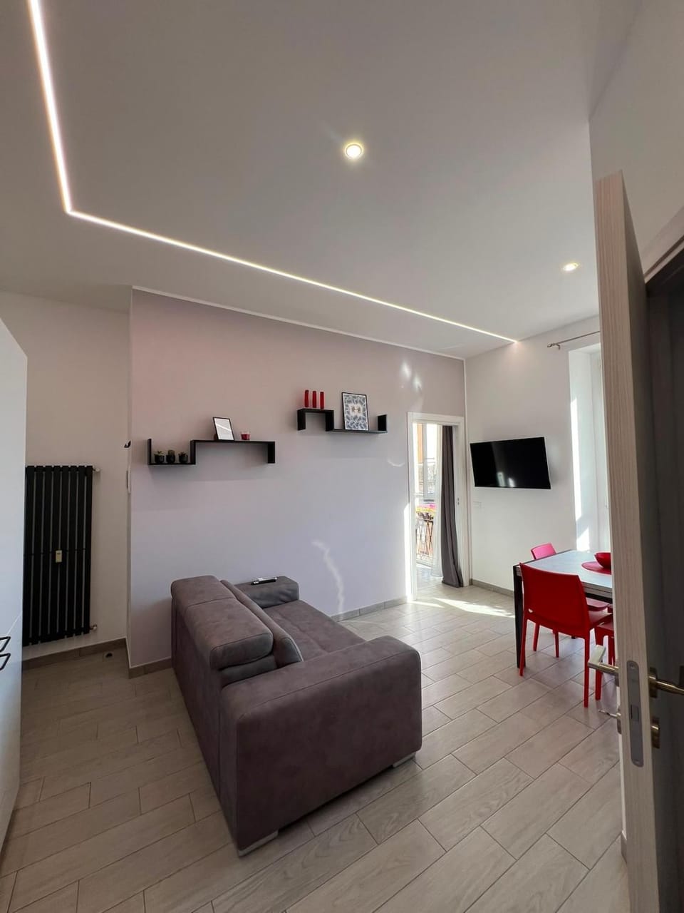 Communal lounge/ TV room, TV and multimedia, Living room, Evening entertainment