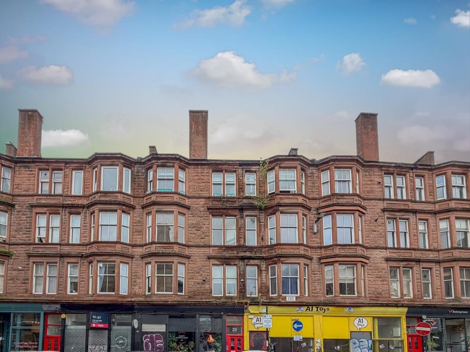 Property building, Location