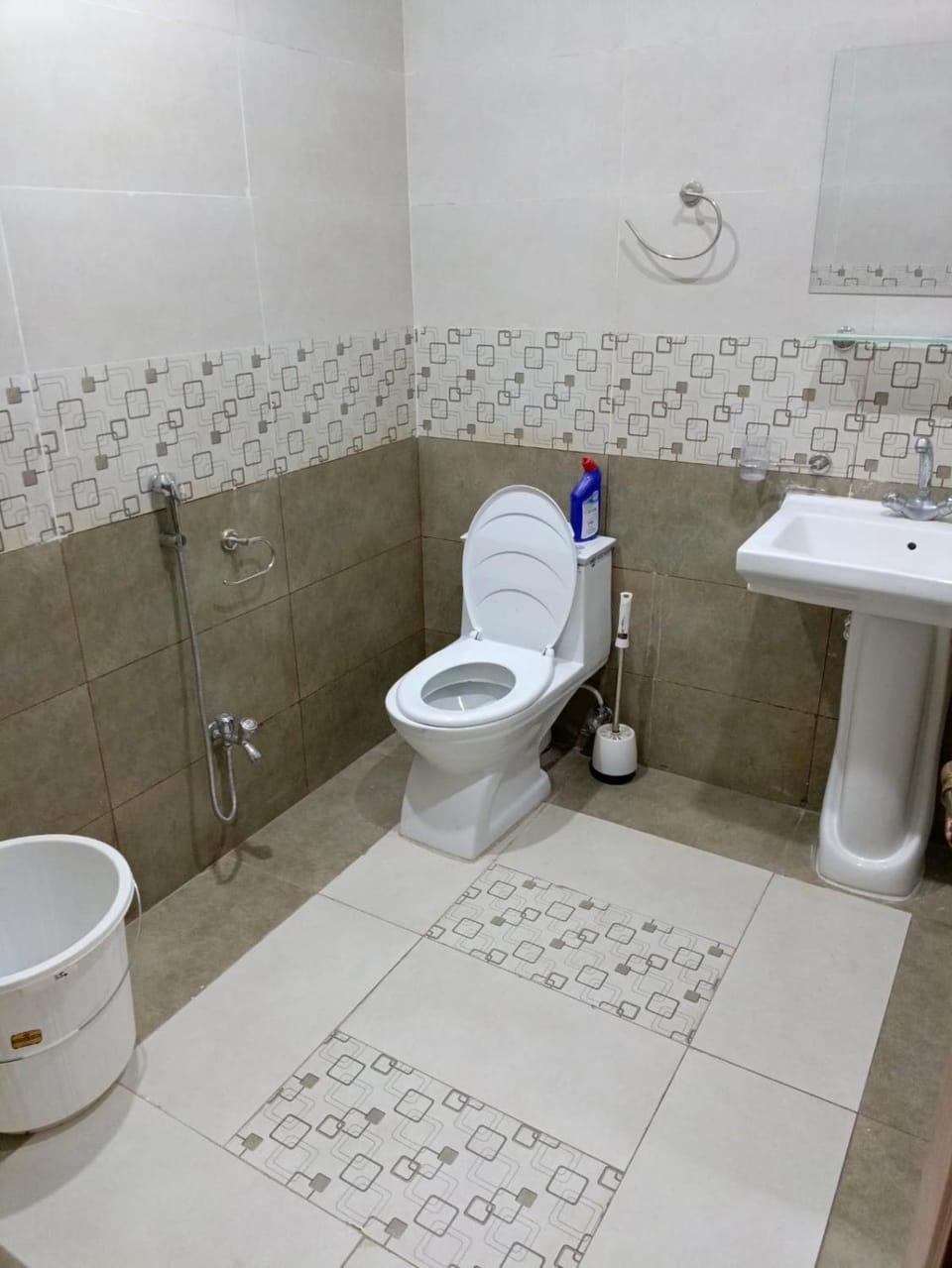 Snow Stones Apartments Apartment in Punjab