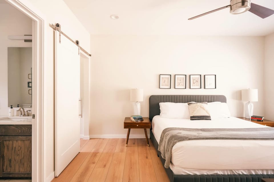 Bed, Bedroom, wardrobe