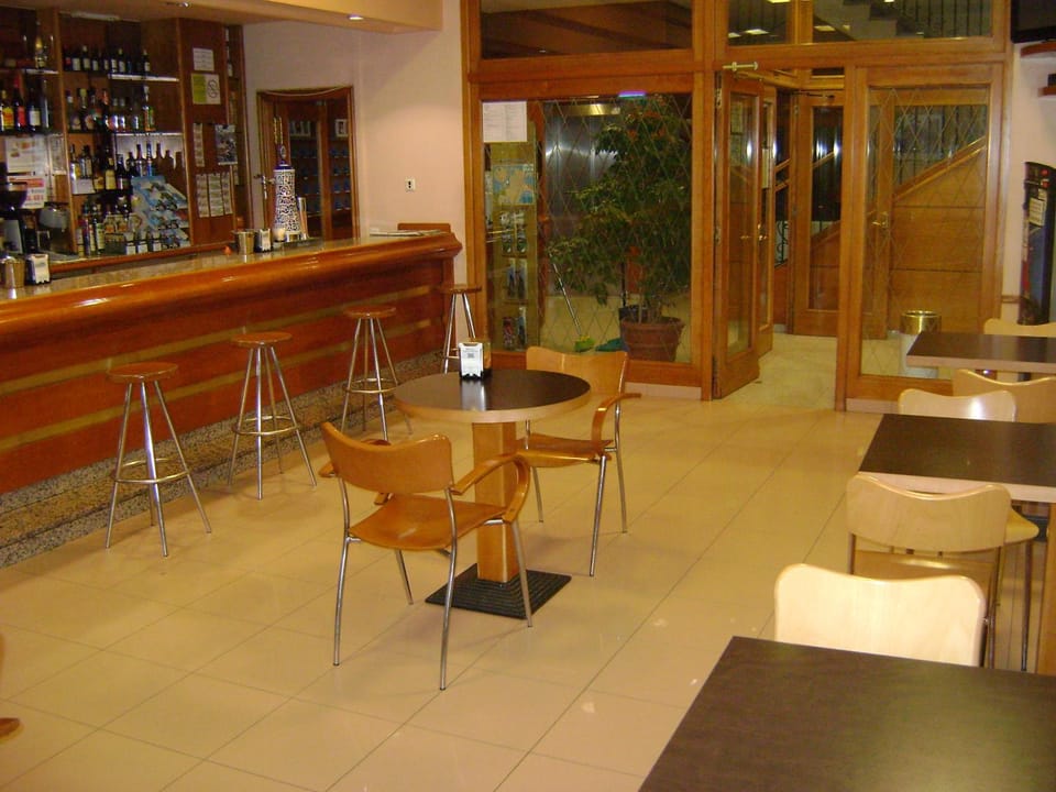 Lounge or bar