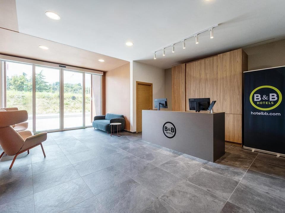 Lobby or reception, Spa and wellness centre/facilities
