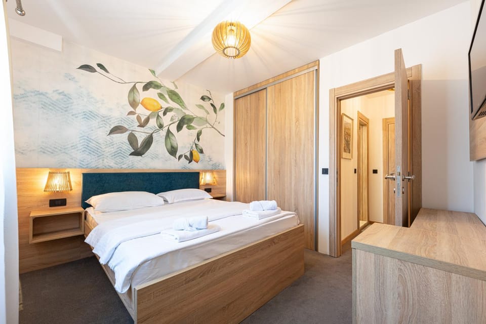 Bed, Bedroom, wardrobe