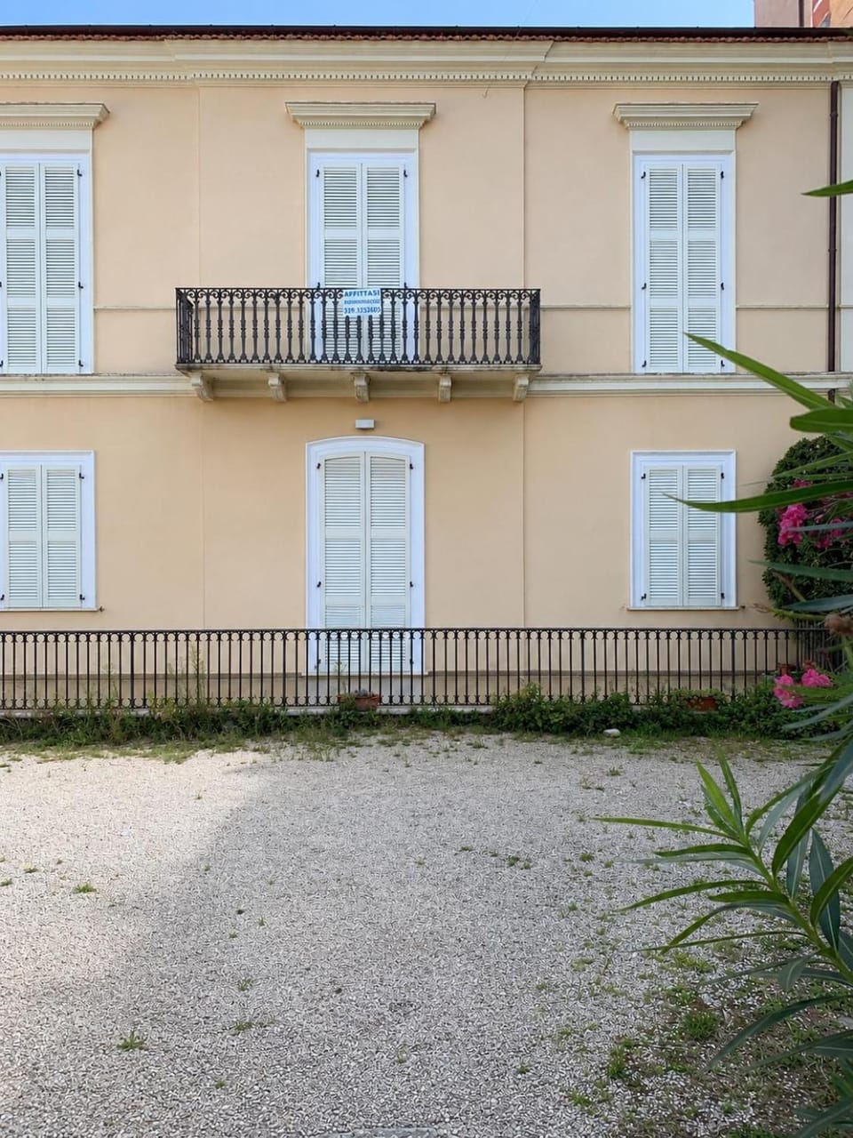 Property building, Garden, Garden view