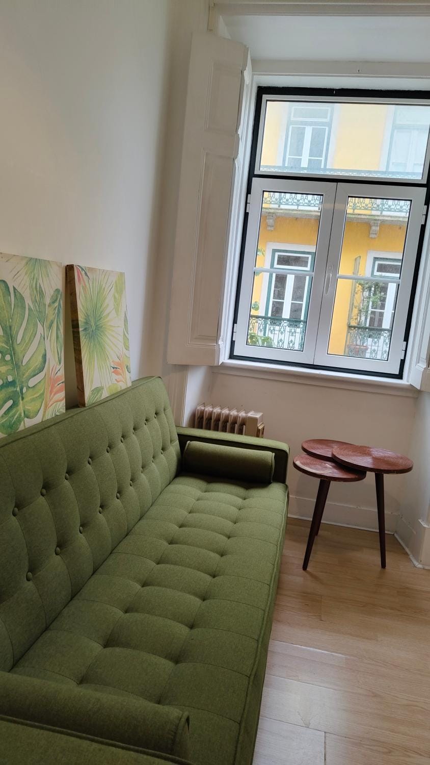 Bhappy@home Lisboa Bed and Breakfast in Lisbon