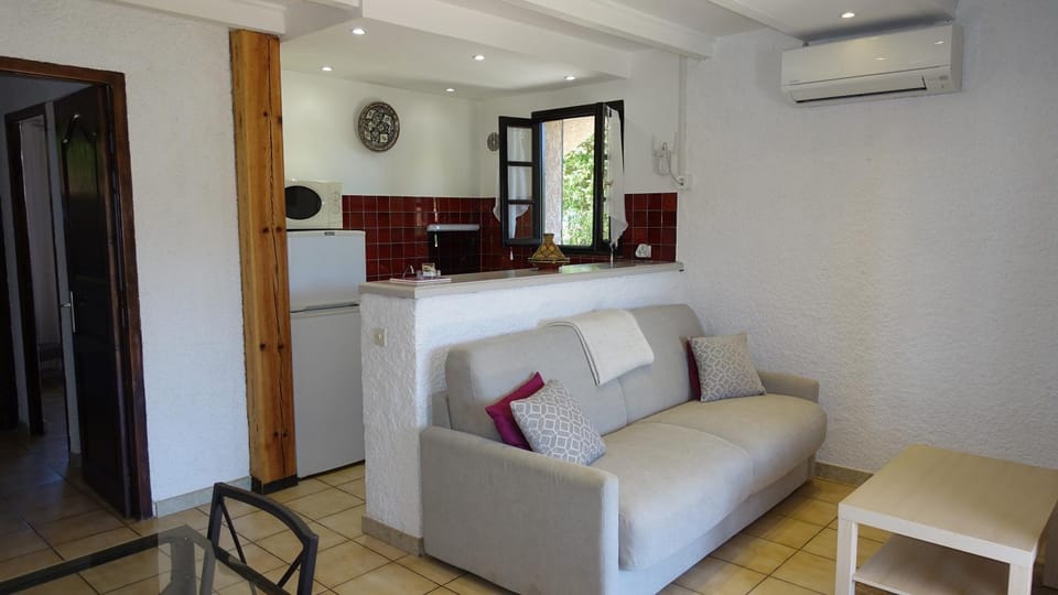 Résidence Marie Diane - Appart Coté Piscine F Apartment in Propriano