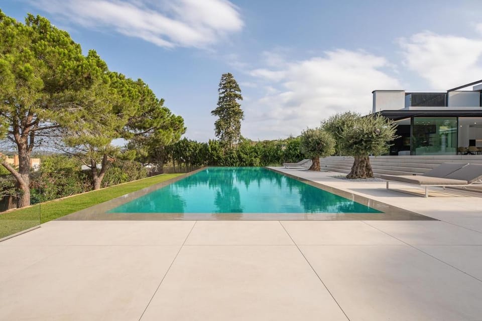 Balcony/Terrace, Swimming pool