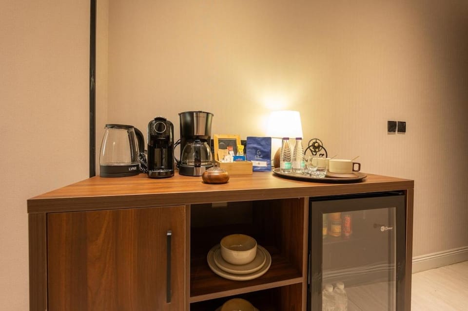 Luxury Studio King Abdulaziz Road Self Check-In Apartment in Jeddah