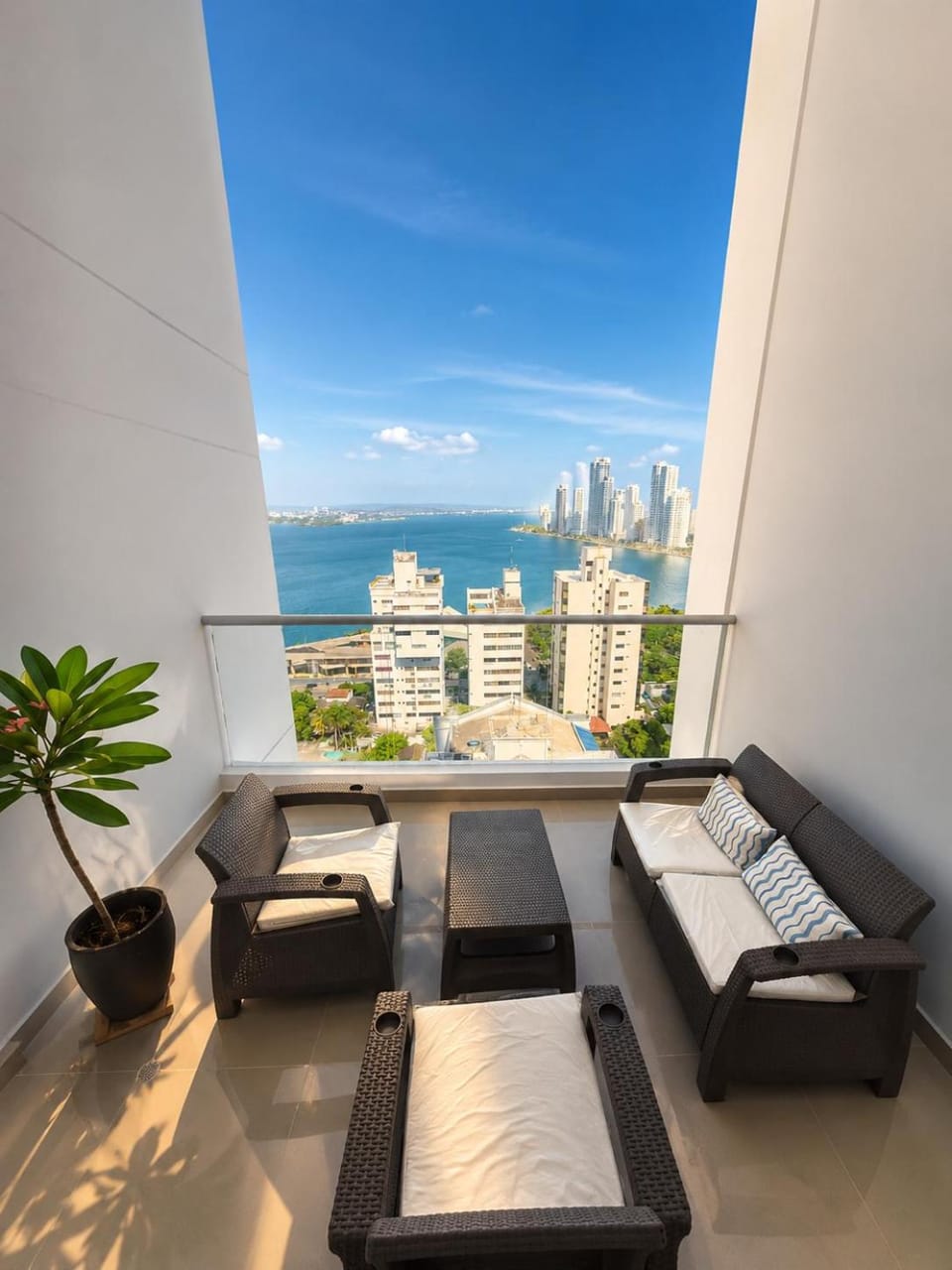 Luxury Duplex Bocagrande with Bay & Ocean Apartment in Cartagena