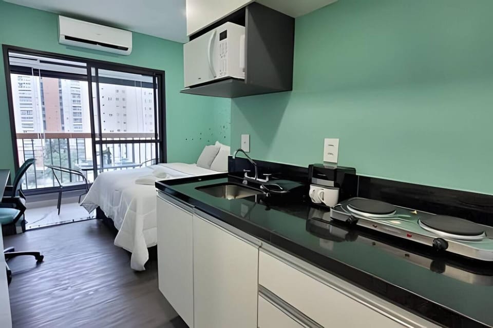 Studio novo metro Brooklin/ Shop Morumbi/ Berrini Apartment in Sao Paulo City