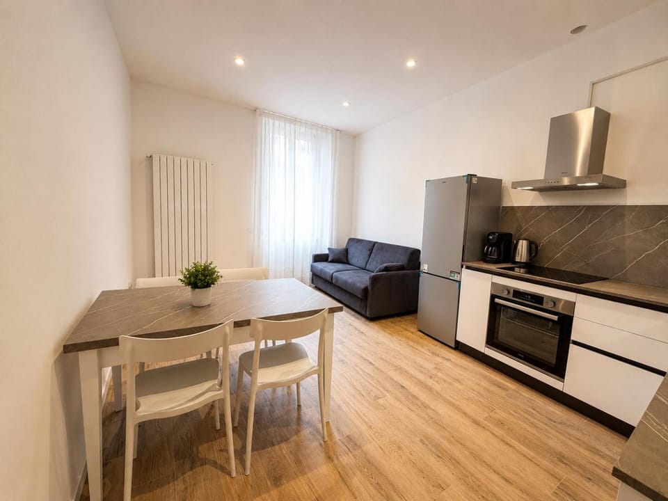 TV and multimedia, Kitchen or kitchenette, Seating area, Dining area