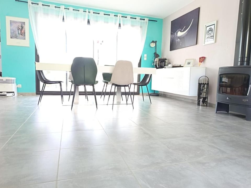 Villa Lumina, piscine, climatisée, parking, wifi Villa in Occitanie